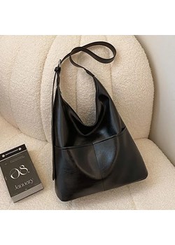 Skórzana torba na ramię z kieszeniami - Czarny ze sklepu Intimica.pl w kategorii Torby Shopper bag - zdjęcie 186367217