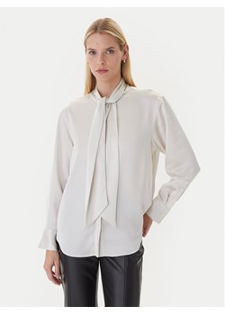 Calvin Klein Bluzka LV044D125G Beżowy Regular Fit ze sklepu MODIVO w kategorii Bluzki damskie - zdjęcie 186375507