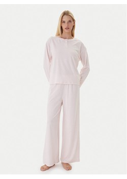 Tommy Hilfiger Piżama UW0UW06077 Różowy Relaxed Fit ze sklepu MODIVO w kategorii Piżamy damskie - zdjęcie 186375528