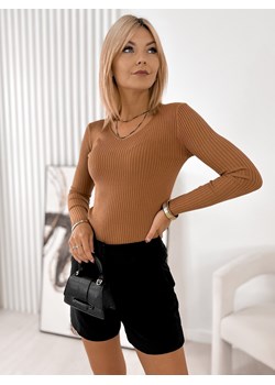 sweter perla karmelowy one size ze sklepu UBRA w kategorii Swetry damskie - zdjęcie 186376457