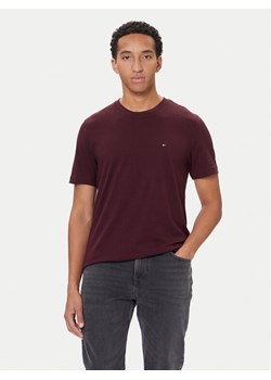 Tommy Hilfiger T-Shirt Ess Seasonal MW0MW39995 Bordowy Regular Fit ze sklepu MODIVO w kategorii T-shirty męskie - zdjęcie 186378989