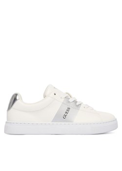 Guess Sneakersy J5BZ47 WO120 Biały ze sklepu MODIVO w kategorii Buty sportowe dziecięce - zdjęcie 186379019