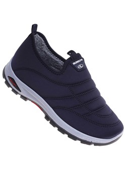 Wsuwane sneakersy męskie z ociepleniem Granatowe /D1-3 18250 T386/ ze sklepu Pantofelek24.pl w kategorii Półbuty męskie - zdjęcie 186384335