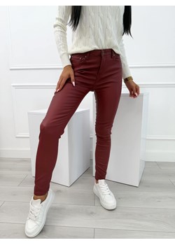 Czerwone Woskowane Spodnie Skinny ze sklepu ModnaKiecka.pl w kategorii Spodnie damskie - zdjęcie 186386387
