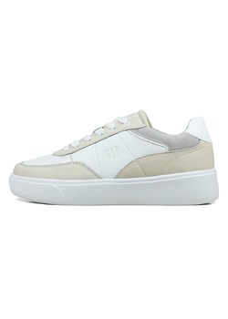 GAP Sneakersy "Cary II Nub" w kolorze biało-beżowym ze sklepu Limango Polska w kategorii Buty sportowe damskie - zdjęcie 186392378