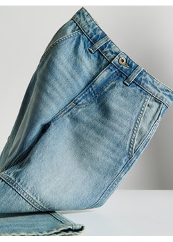 Reserved - Jeansy wide leg ze spraniem - niebieski - id: 724CV-50J - marki Reserved - 186401559 Reserved - Jeansy wide leg ze spraniem - niebieski ze sklepu Reserved w kategorii Spodnie dziewczęce - zdjęcie 186401559