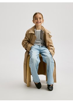 Reserved - Jeansy wide leg z kieszeniami cargo - niebieski ze sklepu Reserved w kategorii Spodnie dziewczęce - zdjęcie 186402018