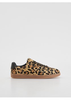 Reserved - Skórzane sneakersy z włosiem - wielobarwny ze sklepu Reserved w kategorii Buty sportowe damskie - zdjęcie 186405166