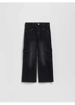 Reserved - Jeansy wide leg z kieszeniami cargo - czarny ze sklepu Reserved w kategorii Spodnie dziewczęce - zdjęcie 186406855