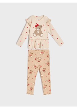 Sinsay - Komplet: bluza i spodnie - beżowy - id: 084FT-08X - marki Sinsay - 186413689 Sinsay - Komplet: bluza i spodnie - beżowy ze sklepu Sinsay w kategorii Komplety niemowlęce - zdjęcie 186413689