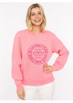 Zwillingsherz Bluza &quot;Wild and Free&quot; w kolorze jasnoróżowym ze sklepu Limango Polska w kategorii Bluzy damskie - zdjęcie 186428547