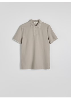 Reserved - Polo z merceryzowanej bawełny - beżowy ze sklepu Reserved w kategorii T-shirty męskie - zdjęcie 186431856