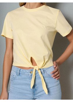 Sinsay - Koszulka wiązana w talii - yellow jeans ze sklepu Sinsay w kategorii Bluzki damskie - zdjęcie 186447369