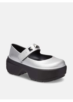 Crocs Baleriny "Stomp Metallic Jane" w kolorze srebrno-białym ze sklepu Limango Polska w kategorii Balerinki - zdjęcie 186458035