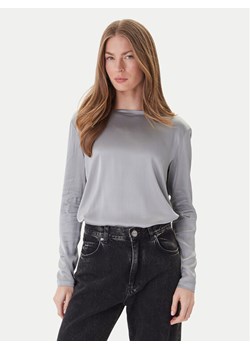 ViCOLO Bluzka TF0244 Szary Regular Fit ze sklepu MODIVO w kategorii Bluzki damskie - zdjęcie 186460697