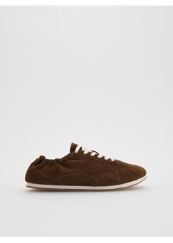 Reserved - Skórzane sneakersy - beżowy ze sklepu Reserved w kategorii Buty sportowe damskie - zdjęcie 186464617