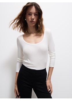 Mohito - Longsleeve z wiskozą - kremowy ze sklepu Mohito w kategorii Bluzki damskie - zdjęcie 186469869