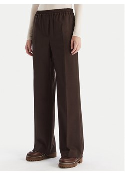 Weekend Max Mara Spodnie materiałowe Petra 2525136032 Brązowy Regular Fit ze sklepu MODIVO w kategorii Spodnie damskie - zdjęcie 186484308