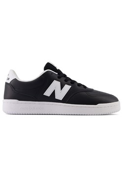 Buty unisex New Balance BB80BLK – czarne - id: 3211625 - marki New Balance - 186488476 Buty unisex New Balance BB80BLK – czarne ze sklepu New Balance Poland w kategorii Buty sportowe męskie - zdjęcie 186488476