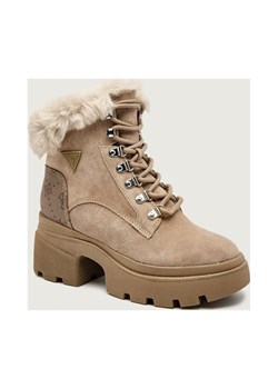 Guess Botki na słupku YARELI | shearling | zamsz ze sklepu Gomez Fashion Store w kategorii Botki - zdjęcie 186490068