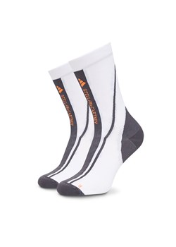 Skarpety długie adidas by Stella McCartney IW1610 Biały ze sklepu eobuwie.pl w kategorii Skarpetki damskie - zdjęcie 186495678