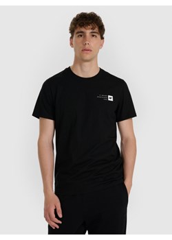 Męski t-shirt z nadrukiem 4F 4FWAW25TTSHM3131 - czarny ze sklepu Sportstylestory.com w kategorii T-shirty męskie - zdjęcie 186503078