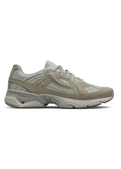 Sneakersy uniseks Under Armour UA Sola MS - beżowe ze sklepu Sportstylestory.com w kategorii Buty sportowe damskie - zdjęcie 186503097