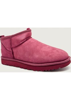 UGG Śniegowce CLASSIC ULTRA MINI | zamsz ze sklepu Gomez Fashion Store w kategorii Śniegowce damskie - zdjęcie 186508519