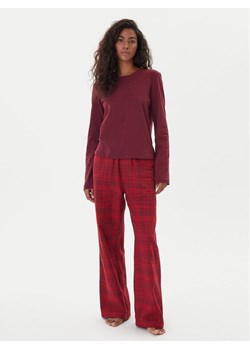 Calvin Klein Underwear Piżama LV00QS7579 Czerwony Regular Fit ze sklepu MODIVO w kategorii Piżamy damskie - zdjęcie 186525559