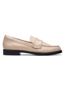 Clarks Skórzane mokasyny &quot;Straven Edge&quot; w kolorze beżowym ze sklepu Limango Polska w kategorii Mokasyny damskie - zdjęcie 186527309