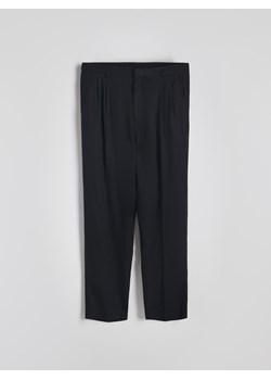 Reserved - Spodnie slim fit z zakładkami - czarny ze sklepu Reserved w kategorii Spodnie męskie - zdjęcie 186546787