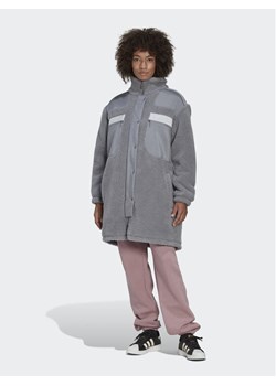 adidas Płaszcz przejściowy Sherpa HK5256 Szary Relaxed Fit ze sklepu MODIVO w kategorii Kurtki damskie - zdjęcie 186555738