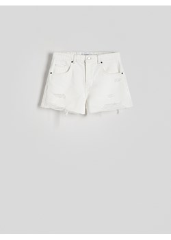 Reserved - Jeansowe szorty - biały - id: 334BN-00J - marki Reserved - 186571249 Reserved - Jeansowe szorty - biały ze sklepu Reserved w kategorii Szorty - zdjęcie 186571249