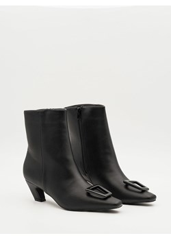 Bellucci Botki w kolorze czarnym ze sklepu Limango Polska w kategorii Botki - zdjęcie 186581068