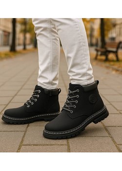 Czarne chłopięce buty trapery /D2-1 18288 T432/ ze sklepu Pantofelek24.pl w kategorii Buty zimowe dziecięce - zdjęcie 186584165