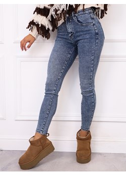 SPODNIE JEANSOWE SKINNY W CYRKONIE- JEANS ze sklepu olika.com.pl w kategorii Jeansy damskie - zdjęcie 186585019