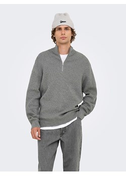 ONLY &amp; SONS Sweter &quot;Phil&quot; w kolorze szarym ze sklepu Limango Polska w kategorii Swetry męskie - zdjęcie 186599738