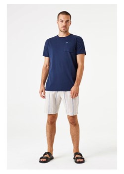 Garcia Koszulka w kolorze granatowym ze sklepu Limango Polska w kategorii T-shirty męskie - zdjęcie 186609379