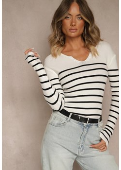Biała Bluzka z Bawełną z Motywem Pasków i Guzikami Serisse - id: 5353-MIX5K-71-WHITE - marki Renee - 186630308 Biała Bluzka z Bawełną z Motywem Pasków i Guzikami Serisse ze sklepu renee.pl w kategorii Bluzki damskie - zdjęcie 186630308