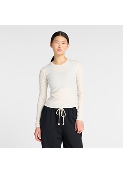 Koszulka damska New Balance WT53133PEF – beżowa ze sklepu New Balance Poland w kategorii Bluzki damskie - zdjęcie 186631168