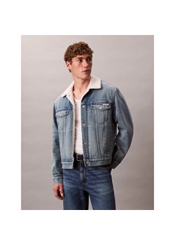 Calvin Klein Jeans Kurtka jeansowa 90S SHERPA TRUCKER | Regular Fit | shearling ze sklepu Gomez Fashion Store w kategorii Kurtki męskie - zdjęcie 186647066