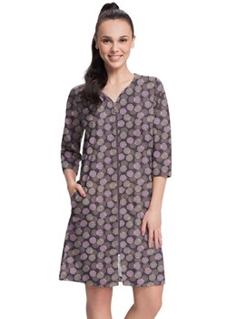 Szlafrok damski śliwkowy w kwietne rozety 390, Kolor śliwkowy, Rozmiar L, Luna - id: 206953 - marki Luna - 186649329 Szlafrok damski śliwkowy w kwietne rozety 390, Kolor śliwkowy, Rozmiar L, Luna ze sklepu Intymna w kategorii Szlafroki damskie - zdjęcie 186649329