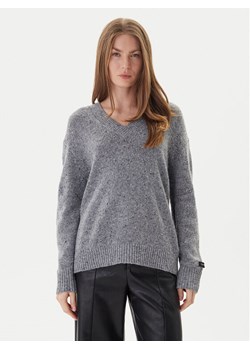 Calvin Klein Jeans Sweter Chunky LV044D328G Szary Regular Fit ze sklepu MODIVO w kategorii Swetry damskie - zdjęcie 186655556