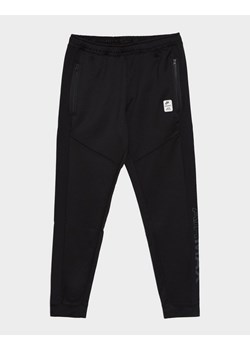 NIKE SPODNIE M NSW AIR MAX PK JOGGER BB ze sklepu JD Sports  w kategorii Spodnie męskie - zdjęcie 186659556