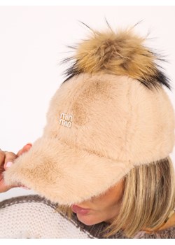 CZAPKA FUTRZANA Z NAPISEM MIN MIN I ODPINANYM POMPONEM- BRĄZOWA ze sklepu olika.com.pl w kategorii Czapki z daszkiem damskie - zdjęcie 186669496