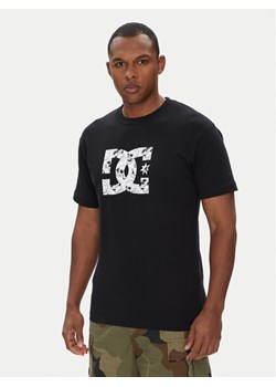 DC Shoes T-Shirt ADYZT05461 KVJ0 Czarny Regular Fit ze sklepu MODIVO w kategorii T-shirty męskie - zdjęcie 186691046