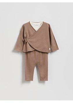 Reserved - Dzianinowy komplet z wiskozą - brązowy ze sklepu Reserved w kategorii Komplety niemowlęce - zdjęcie 186694037