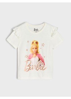 Sinsay - Bawełniana koszulka z nadrukiem Barbie - kremowy ze sklepu Sinsay w kategorii Bluzki dziewczęce - zdjęcie 186696165