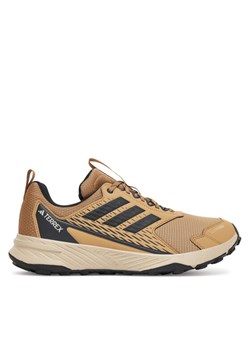 Trekkingi adidas Terrex Tracefinder 2 CLIMAPROOF Trail JR7771 Beżowy ze sklepu eobuwie.pl w kategorii Buty trekkingowe męskie - zdjęcie 186699468