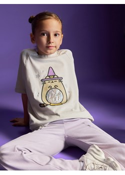 Reserved - T-shirt z nadrukiem Pusheen - jasnoszary ze sklepu Reserved w kategorii Bluzki dziewczęce - zdjęcie 186708085